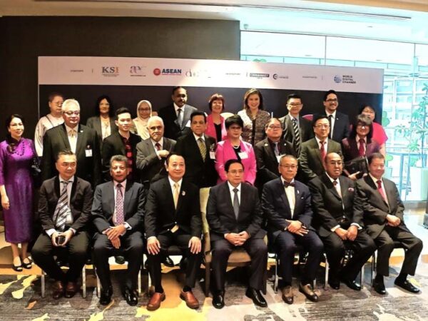 ASEAN 25 Super VIPS photos (13)(1) ASEAN 25 Super VIPS photos (13)(1)