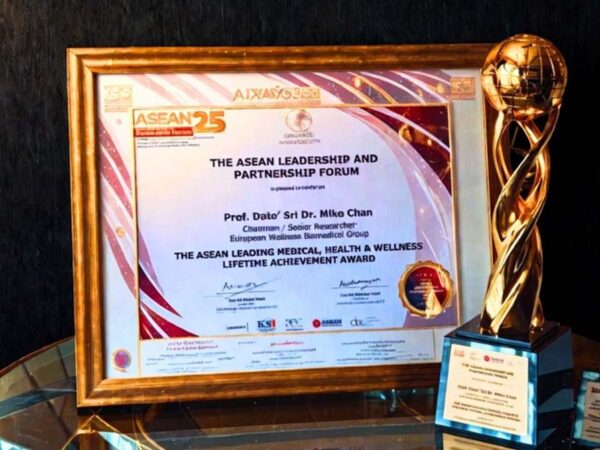 Picture66 The ASEAN Leading Medical, Health & Wellness Lifetime Achievement Award presented to Prof. Dato’ Sri Dr. Mike Chan at the 2025 ASEAN Leadership and Partnership Forum in Kuala Lumpur. The framed certificate and golden trophy symbolize his lifelong dedication to advancing bioregenerative medicine and wellness across the region.